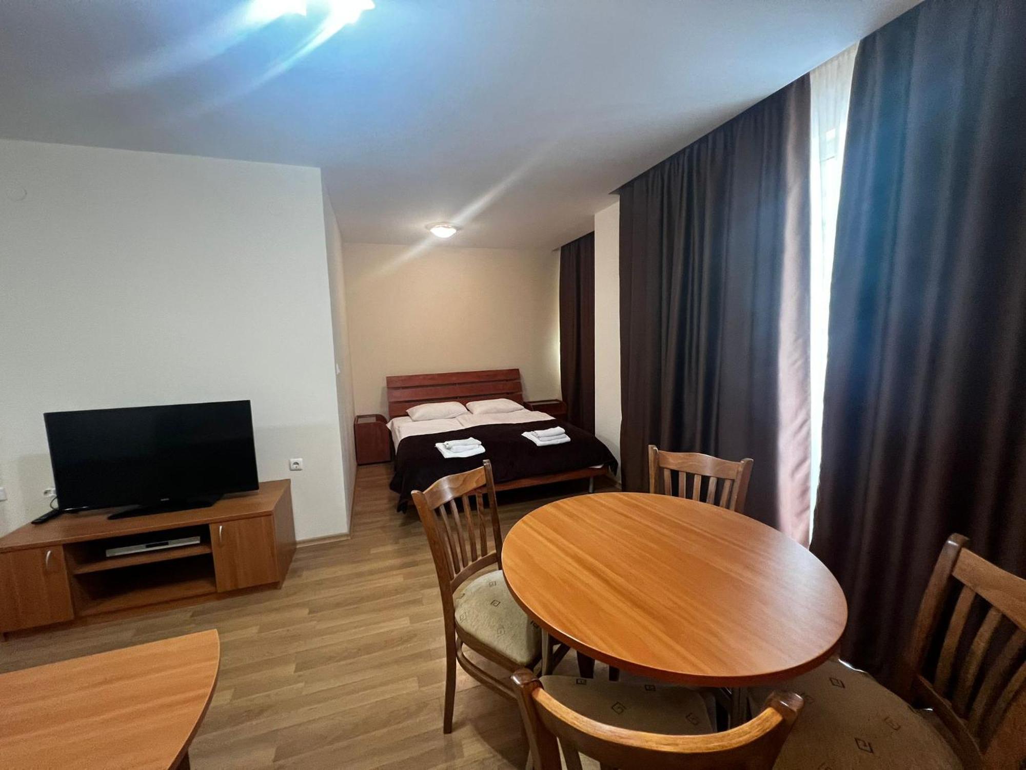 Gt Green Fort Beach Apartments Sunny Beach Exterior foto