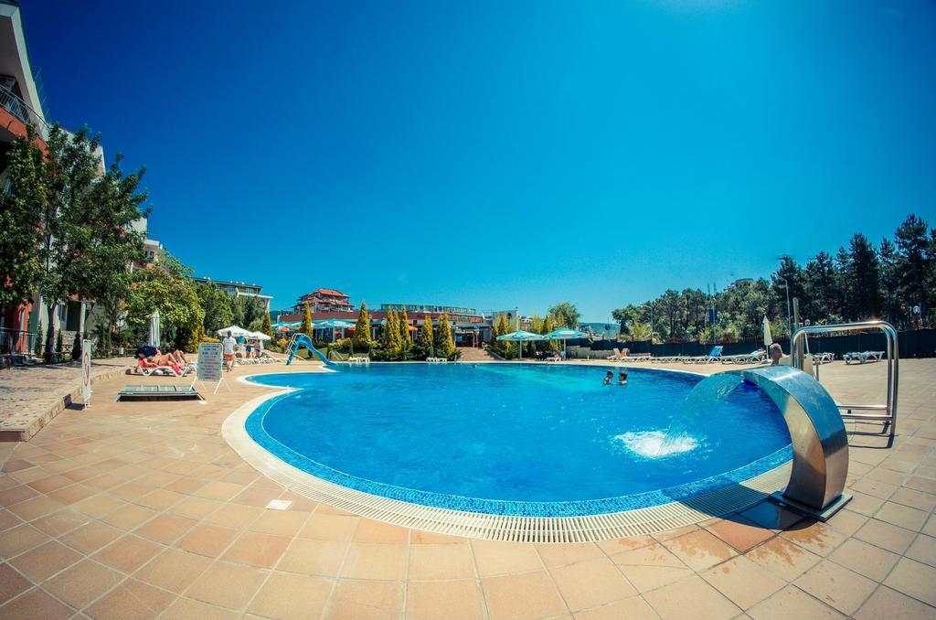 Gt Green Fort Beach Apartments Sunny Beach Exterior foto
