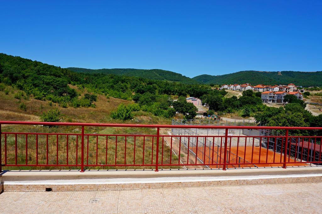 Gt Green Fort Beach Apartments Sunny Beach Exterior foto