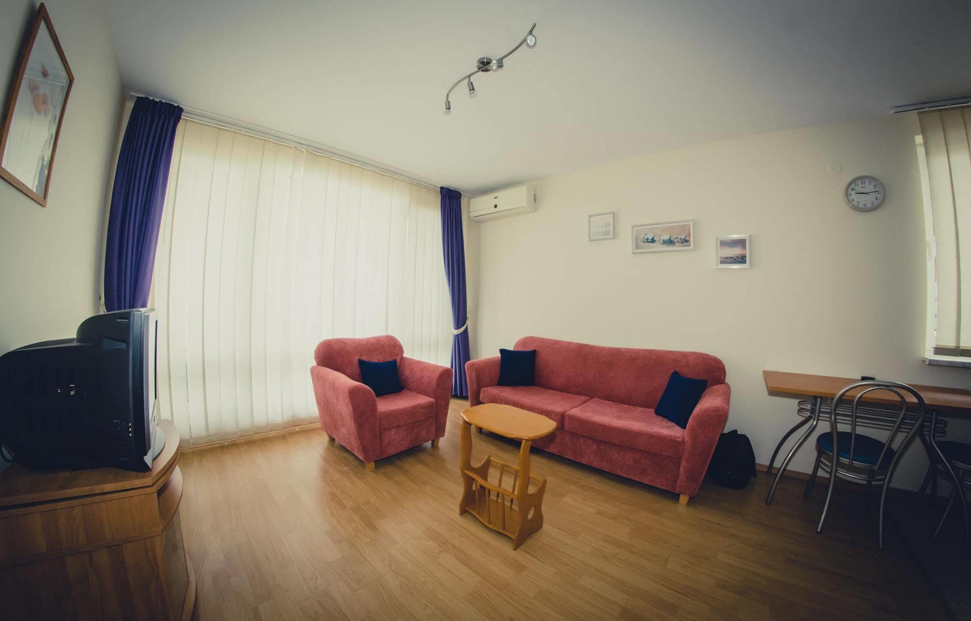 Gt Green Fort Beach Apartments Sunny Beach Exterior foto